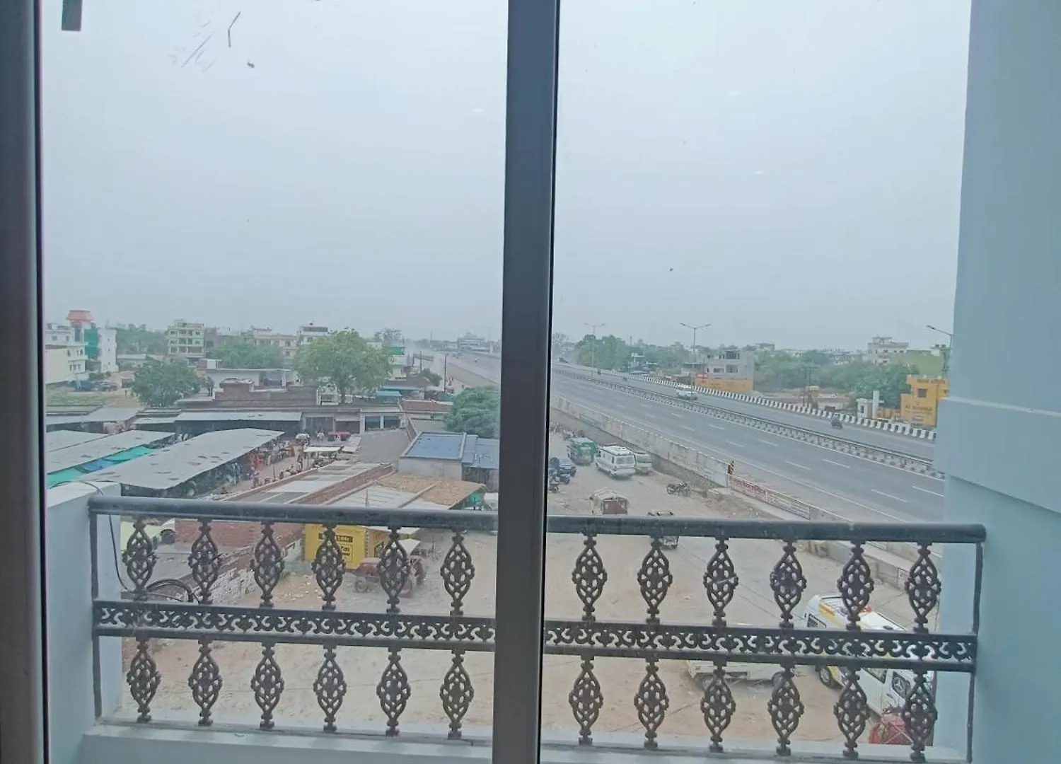 Kaushik Homestay Varanasi